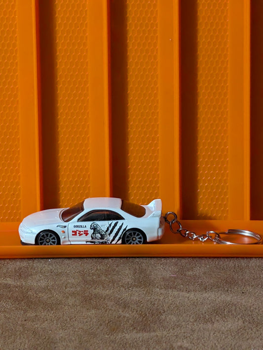 Custom Diecast Keychain – White Godzilla Skyline